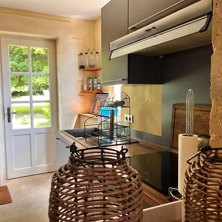 Au Pavillon Du Chateau - & Juno Дом отдыха