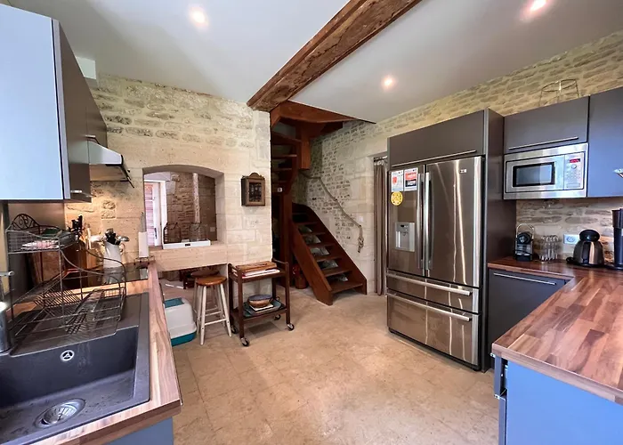 Au Pavillon Du Chateau - & Juno Tatil Evi