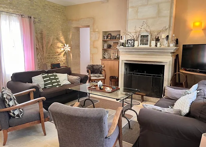 Au Pavillon Du Chateau - & Juno Tatil Evi